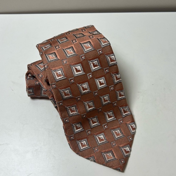 Ermenegildo Zegna Textured 100% Silk Elegant Brown Geometric Patterned Tie Italy - Picture 3 of 10